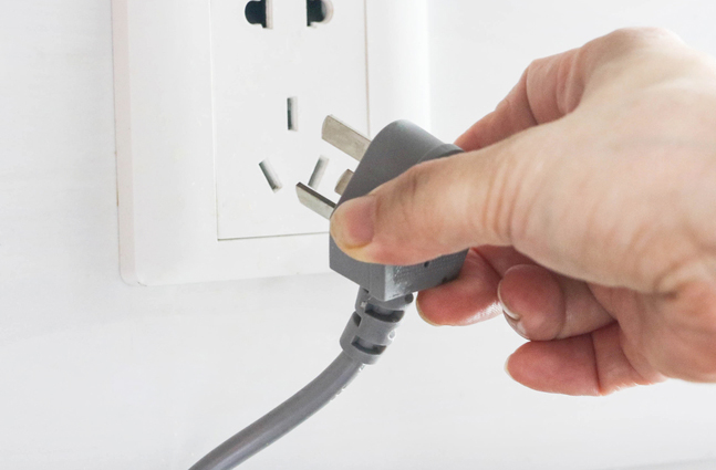 插頭電源線(xiàn)注塑常見(jiàn)問(wèn)題及處理方法